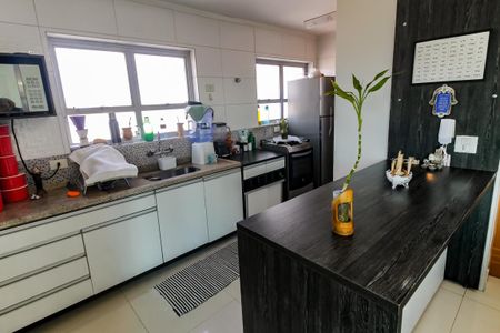 Apartamento para alugar com 170m², 3 quartos e 3 vagasCozinha 