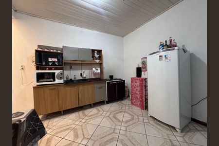 Casa à venda com 80m², 2 quartos e 1 vaga Casa à venda com 80m², 2 quartos e 1 vagaCozinha
