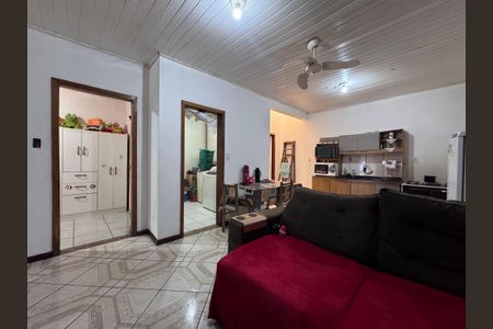 Casa à venda com 80m², 2 quartos e 1 vaga Casa à venda com 80m², 2 quartos e 1 vagaSala