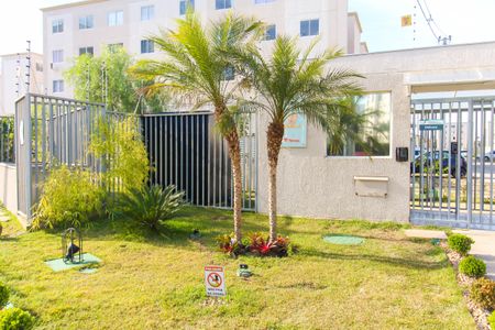 Apartamento para alugar com 42m², 2 quartos e 1 vagaFachada e portaria