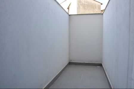 Apartamento à venda com 32m², 1 quarto e sem vaga Varanda do Quarto 01