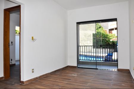 Apartamento à venda com 32m², 1 quarto e sem vagaSala