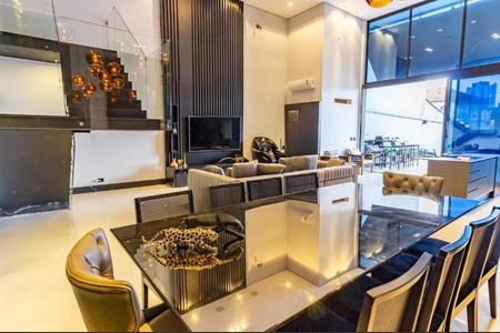 Casa à venda com 300m², 3 quartos e 4 vagas Casa à venda com 300m², 3 quartos e 4 vagasFoto 04