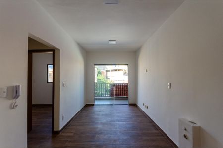 Apartamento à venda com 32m², 1 quarto e sem vaga Apartamento à venda com 32m², 1 quarto e sem vagaSala