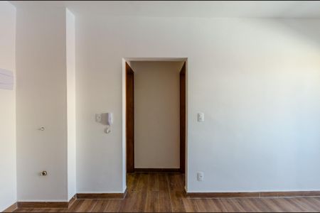 Apartamento à venda com 32m², 1 quarto e sem vaga Apartamento à venda com 32m², 1 quarto e sem vagaSala