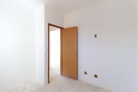 Apartamento à venda com 40m², 2 quartos e 1 vagaQuarto 2