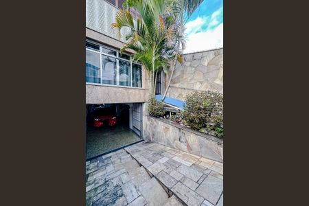 Casa à venda com 186m², 3 quartos e 4 vagasGaragem