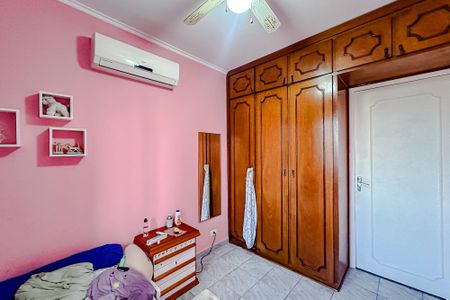 Casa à venda com 186m², 3 quartos e 4 vagasQuarto 2