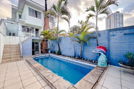 Casa à venda com 186m², 3 quartos e 4 vagasPiscina