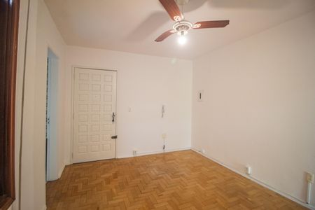 Apartamento à venda com 48m², 1 quarto e sem vagaSala