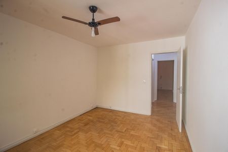 Apartamento à venda com 48m², 1 quarto e sem vagaQuarto