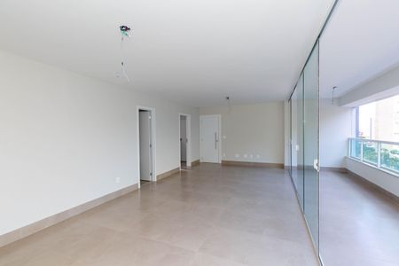 Apartamento à venda com 134m², 4 quartos e 3 vagasSala