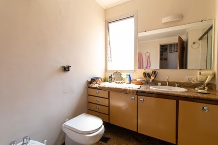 Apartamento à venda com 160m², 3 quartos e 2 vagas Apartamento à venda com 160m², 3 quartos e 2 vagasBanheiro Social