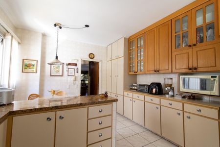 Apartamento à venda com 160m², 3 quartos e 2 vagas Apartamento à venda com 160m², 3 quartos e 2 vagasCozinha