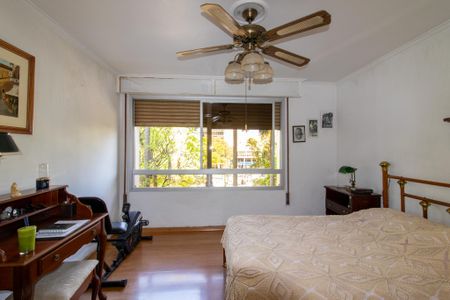 Apartamento à venda com 160m², 3 quartos e 2 vagas Apartamento à venda com 160m², 3 quartos e 2 vagasSuíte