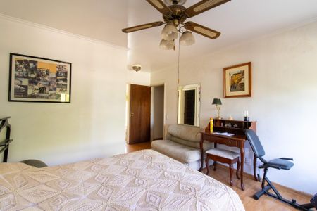 Apartamento à venda com 160m², 3 quartos e 2 vagas Apartamento à venda com 160m², 3 quartos e 2 vagasSuíte