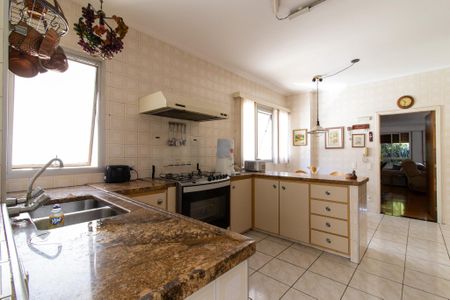 Apartamento à venda com 160m², 3 quartos e 2 vagas Apartamento à venda com 160m², 3 quartos e 2 vagasCozinha