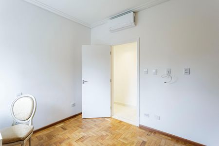 Apartamento à venda com 134m², 3 quartos e 1 vaga Apartamento à venda com 134m², 3 quartos e 1 vagaQuarto 1