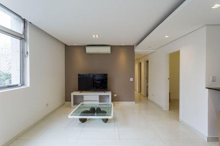 Apartamento à venda com 134m², 3 quartos e 1 vaga Apartamento à venda com 134m², 3 quartos e 1 vagaSala