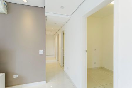 Apartamento à venda com 134m², 3 quartos e 1 vaga Apartamento à venda com 134m², 3 quartos e 1 vagaSala