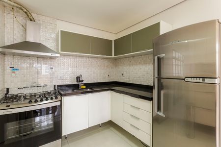 Apartamento à venda com 134m², 3 quartos e 1 vaga Apartamento à venda com 134m², 3 quartos e 1 vagaCozinha