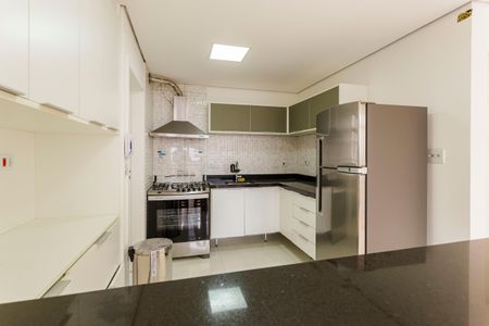 Apartamento à venda com 134m², 3 quartos e 1 vaga Apartamento à venda com 134m², 3 quartos e 1 vagaCozinha
