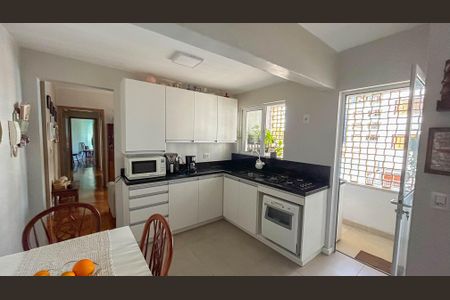 Apartamento à venda com 81m², 3 quartos e sem vagaCozinha