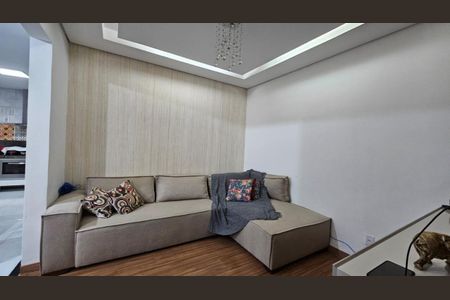 Casa à venda com 210m², 3 quartos e 3 vagas