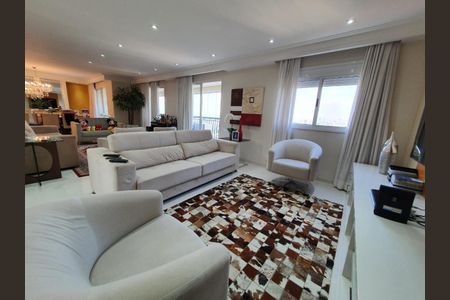 Apartamento à venda com 170m², 3 quartos e 3 vagasFoto 01