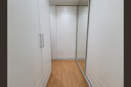 Apartamento à venda com 170m², 3 quartos e 3 vagasFoto 01