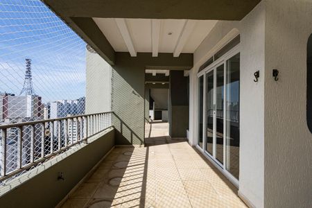 Apartamento à venda com 280m², 2 quartos e 3 vagasTerraço