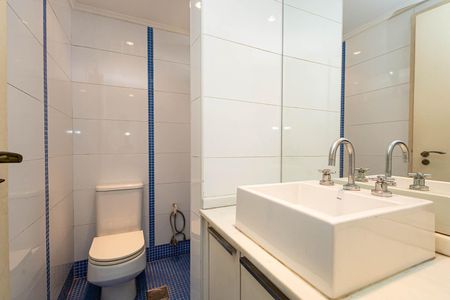 Apartamento à venda com 280m², 2 quartos e 3 vagasBanheiro Social