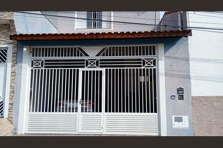 Casa à venda com 260m², 3 quartos e 2 vagasFachada