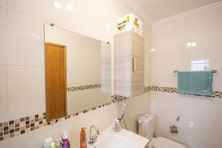 Casa à venda com 260m², 3 quartos e 2 vagasBanheiro da Suíte