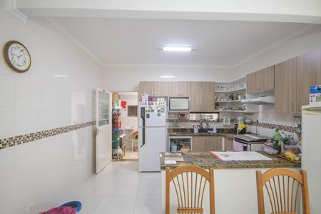 Casa à venda com 260m², 3 quartos e 2 vagasCozinha