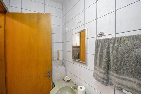 Casa à venda com 260m², 3 quartos e 2 vagasBanheiro de Serviço