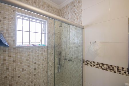 Casa à venda com 260m², 3 quartos e 2 vagasBanheiro da Suíte
