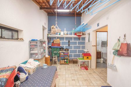 Casa à venda com 260m², 3 quartos e 2 vagasÁrea de Serviço
