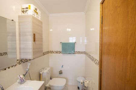 Casa à venda com 260m², 3 quartos e 2 vagasBanheiro da Suíte