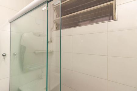 Apartamento à venda com 61m², 2 quartos e sem vagaBanheiro Social