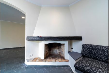 Casa para alugar com 220m², 3 quartos e 3 vagasSala de Lareira