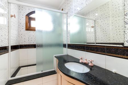 Casa para alugar com 220m², 3 quartos e 3 vagasBanheiro da Suíte 3