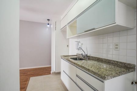 Apartamento à venda com 52m², 2 quartos e 1 vaga Apartamento à venda com 52m², 2 quartos e 1 vagaCozinha e Área de Serviço