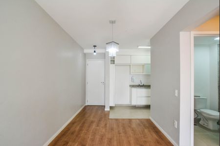 Apartamento à venda com 52m², 2 quartos e 1 vaga Apartamento à venda com 52m², 2 quartos e 1 vagaSala