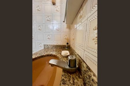 Apartamento à venda com 52m², 2 quartos e 1 vagaBanheiro da Suíte