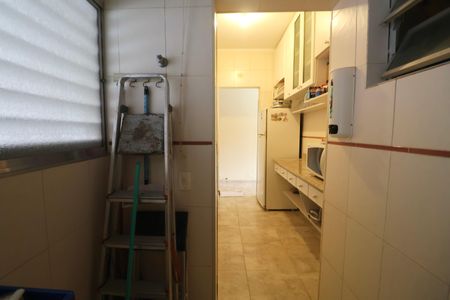 Apartamento para alugar com 300m², 3 quartos e 1 vagaÁrea de Serviço