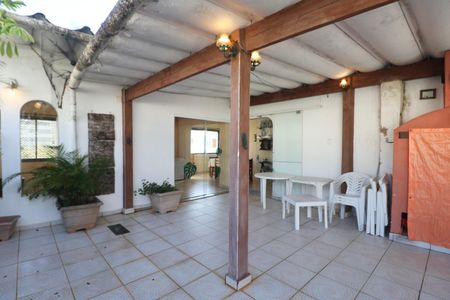 Apartamento para alugar com 300m², 3 quartos e 1 vagaVaranda