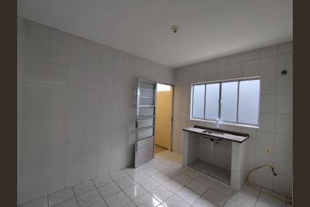 Casa para alugar com 70m², 1 quarto e 1 vaga Casa para alugar com 70m², 1 quarto e 1 vagaCozinha - Torneira