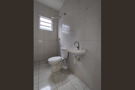 Casa para alugar com 70m², 1 quarto e 1 vaga Casa para alugar com 70m², 1 quarto e 1 vagaBanheiro - torneira