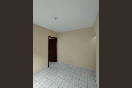 Casa para alugar com 70m², 1 quarto e 1 vaga Casa para alugar com 70m², 1 quarto e 1 vagaSala